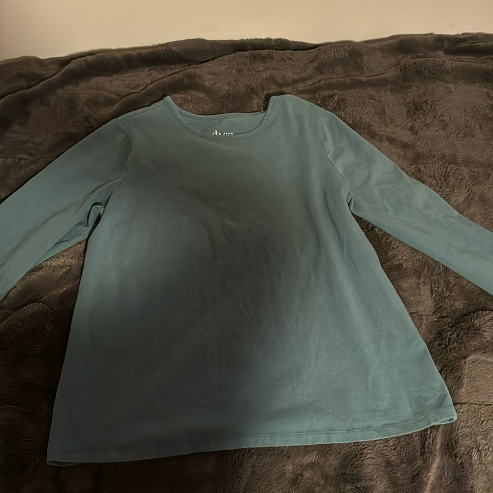 d & co. essentials shirt